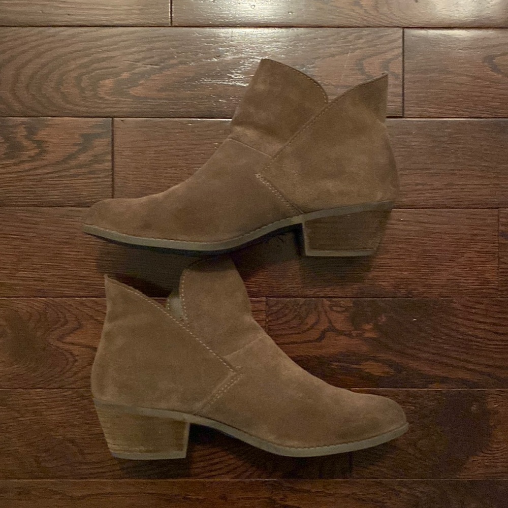 MeToo Suede Booties